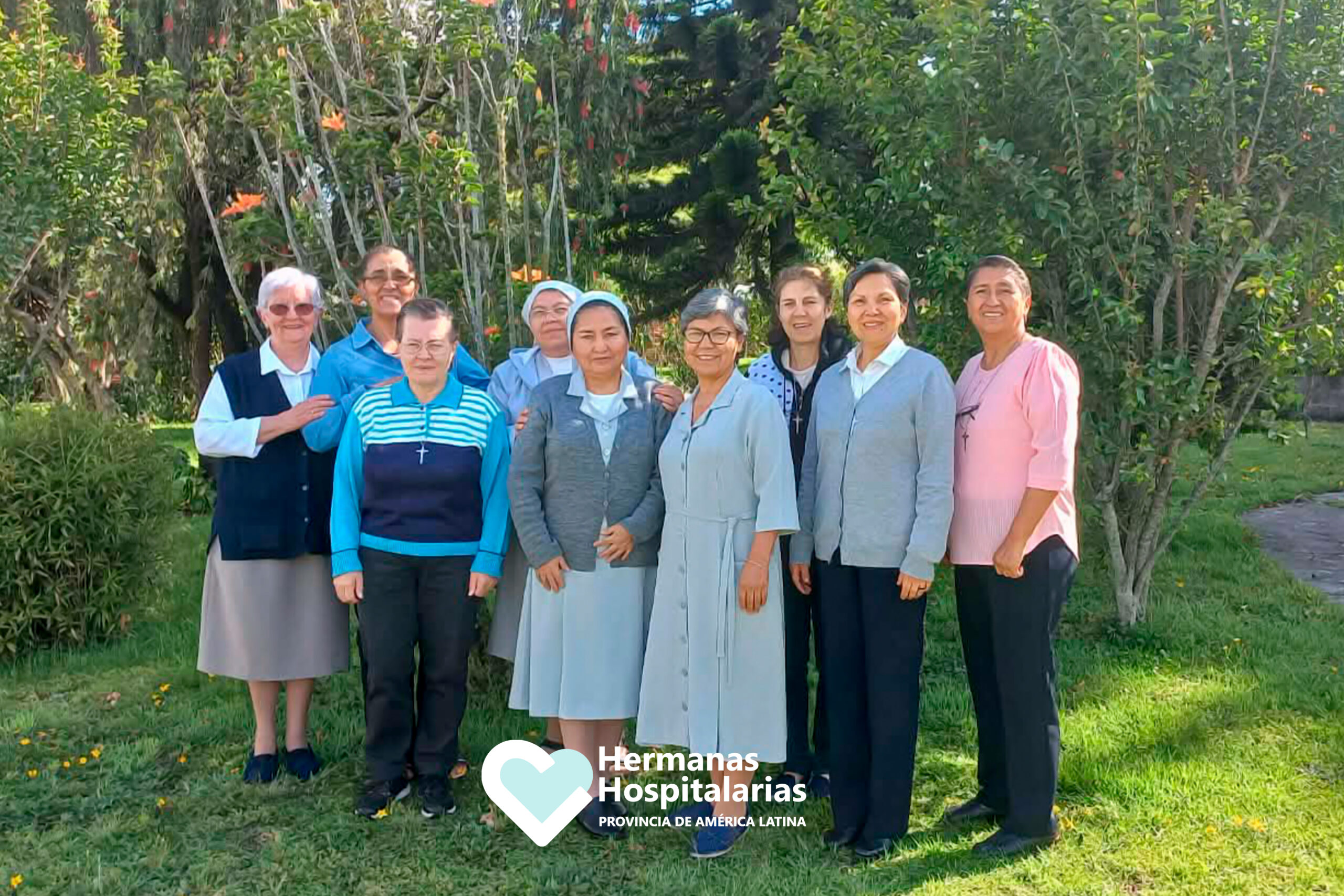 Equipo de profesionales de la salud trabajando juntos